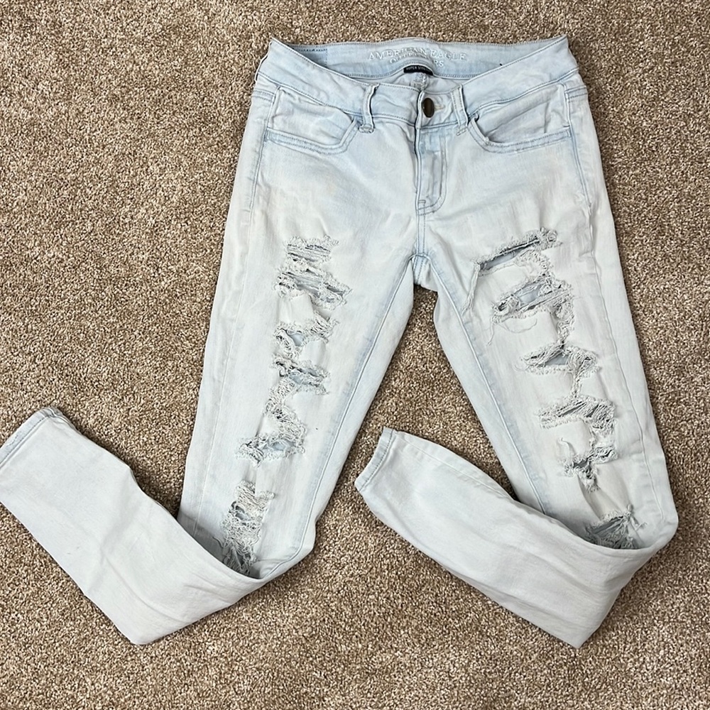American Eagle super Low Rise Jeggings size 4